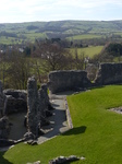 FZ003720 Denbigh Castle and hills.jpg